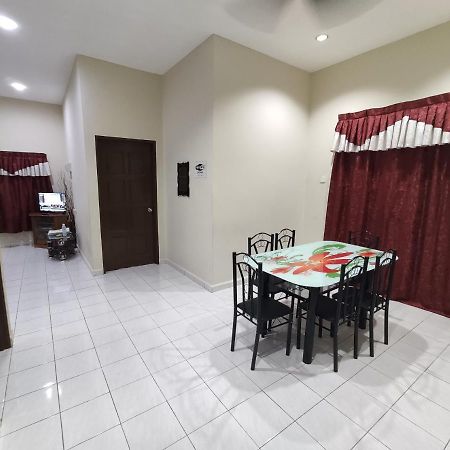 Homestay Selinsing Simpang Ampat Semanggol المظهر الخارجي الصورة